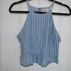 Chic crop top Size M